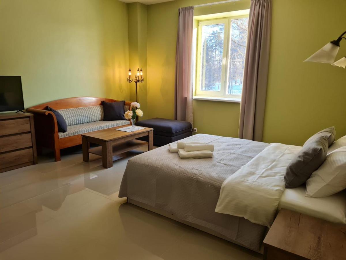 Grundenberga Hotel With Self Check-In Baldone Εξωτερικό φωτογραφία